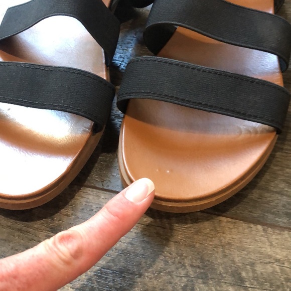 ARIZONA JEAN CO. BLK STRAP AROUND ANKLE SANDALS SIZE 10M - Picture 9 of 9